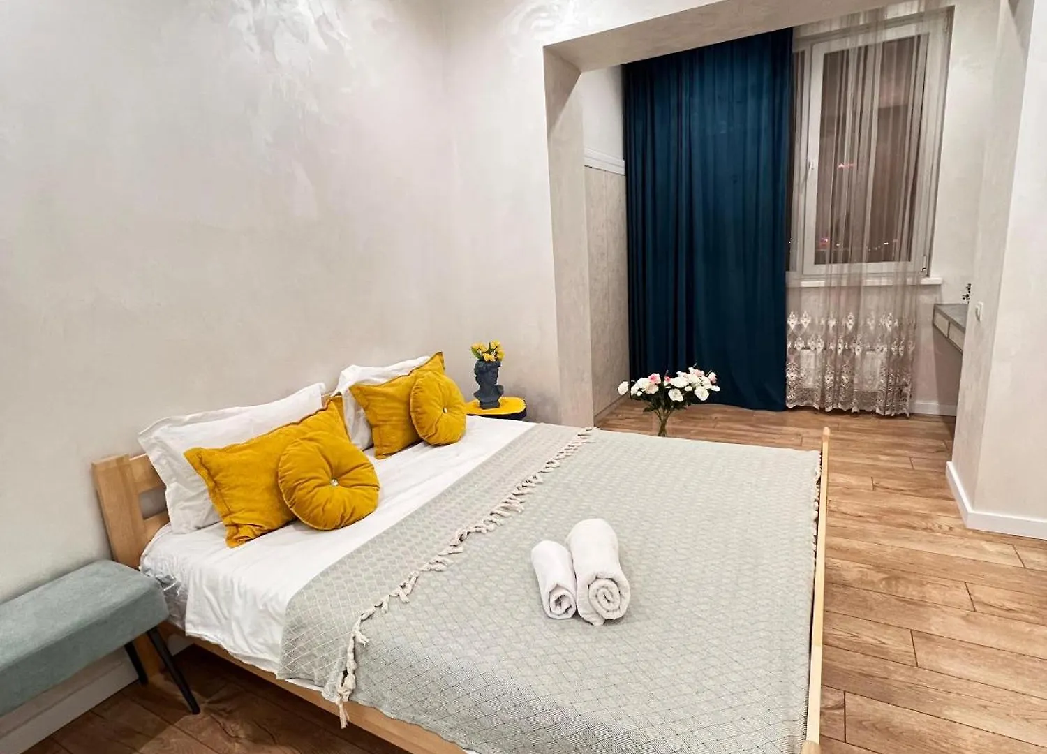Красивая И Большая 3-Х Комн Квартира В Центре Города Алматы Apartment Almaty